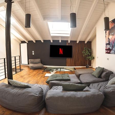 Luxury Industrial Apt Vicino Al Centro Con Garage Brescia Zewnętrze zdjęcie