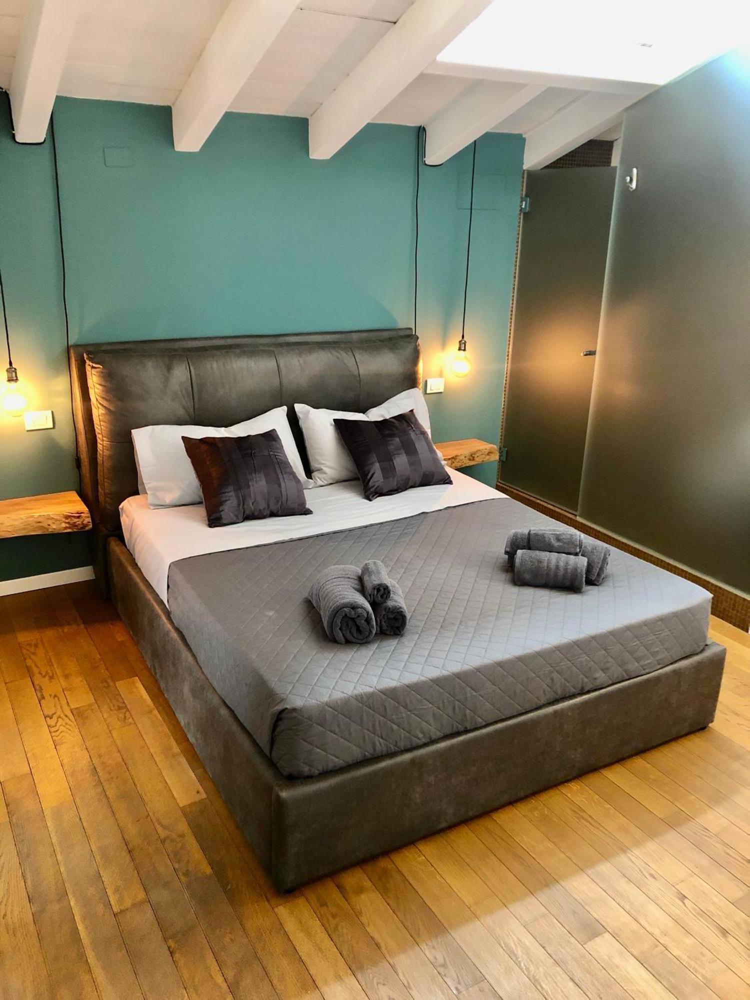 Luxury Industrial Apt Vicino Al Centro Con Garage Brescia Zewnętrze zdjęcie